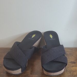 Volatile Black & Cork Platform Wedge Sandals with Padded Fabric Straps size 9